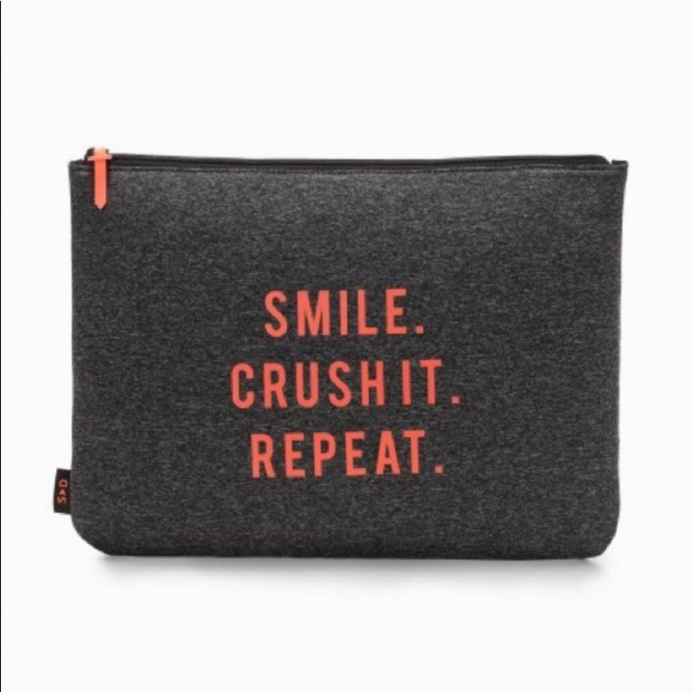 Neoprene Workout Essentials Pouch/Bag